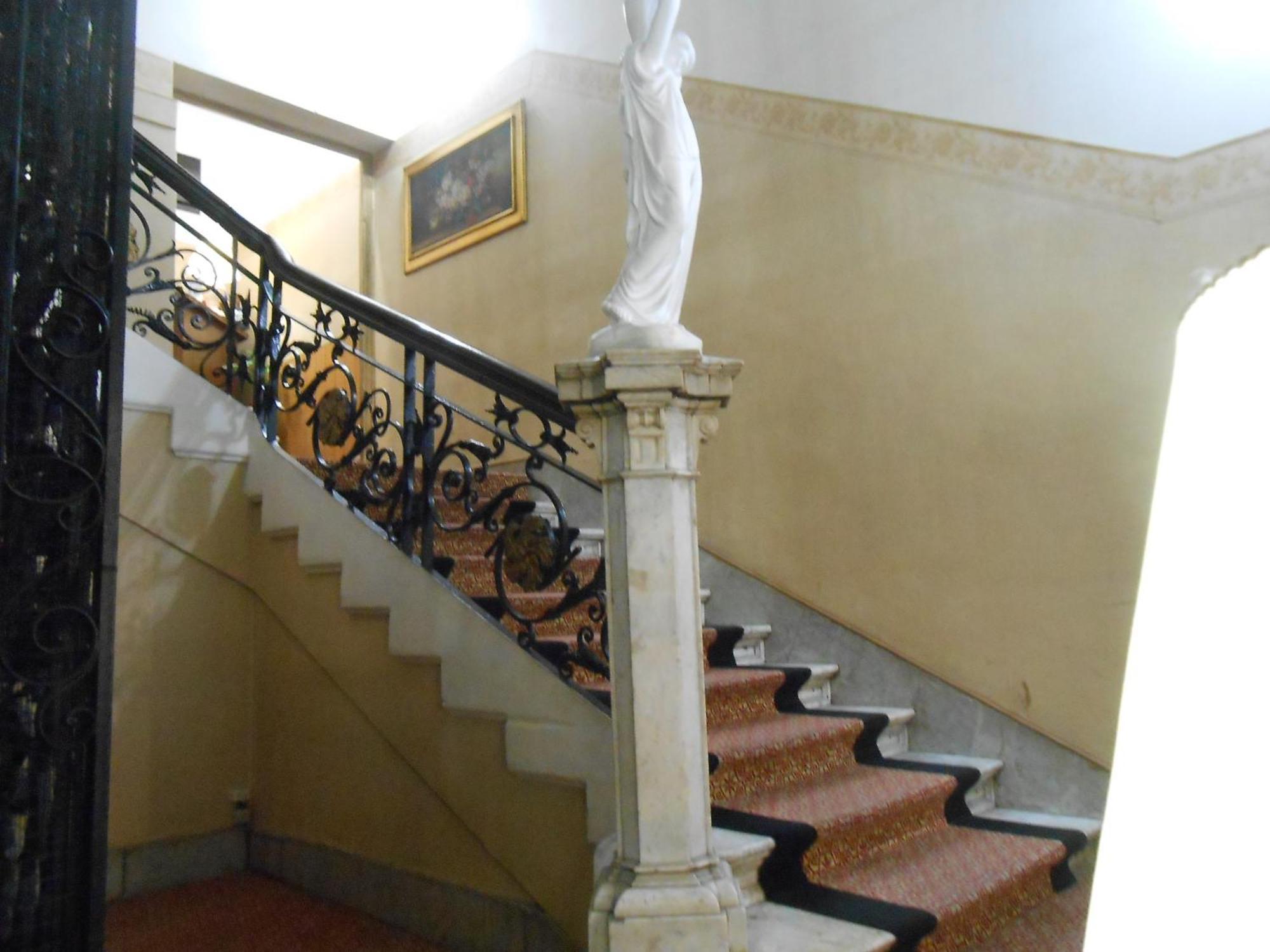 Hotel Reina Buenos Aires Buitenkant foto